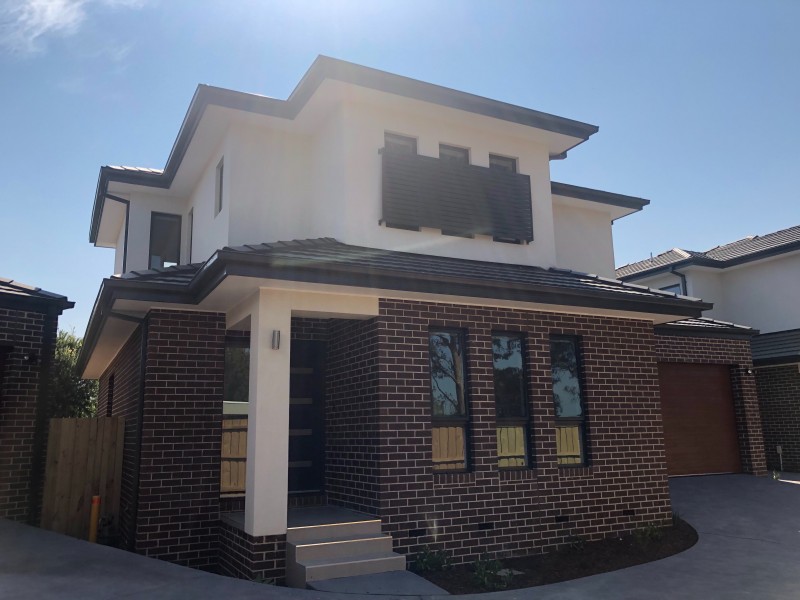 1/4 Tweed Court, Glen Waverley VIC 3150