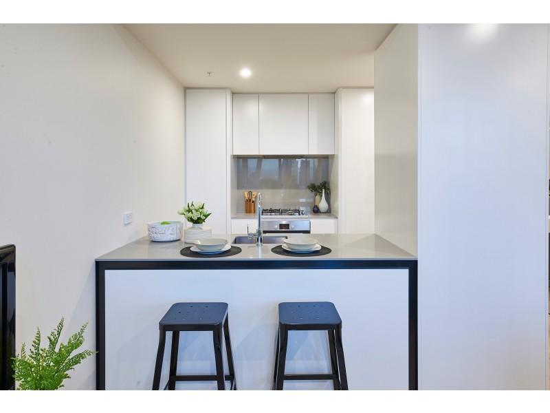 2702/89 Gladstone Street, South Melbourne VIC 3205