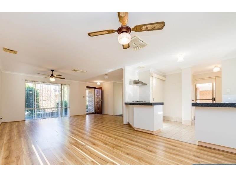 2/444 Lennard Street, Dianella WA 6059