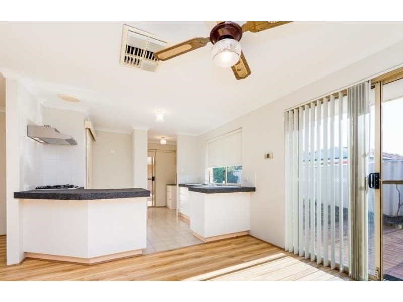 2/444 Lennard Street, Dianella WA 6059