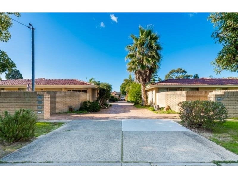 2/444 Lennard Street, Dianella WA 6059