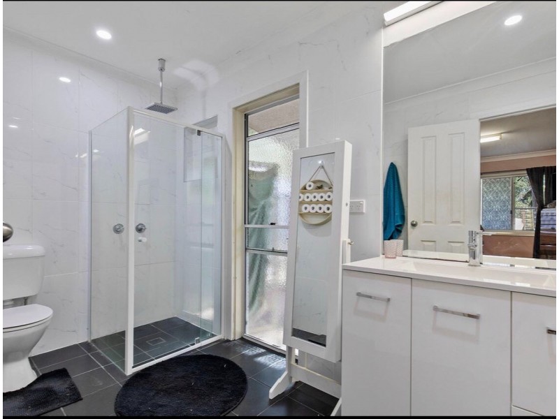 55 Shore Road East, Urangan QLD 4655