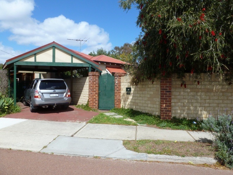 165 Douglas Avenue, Kensington WA 6151