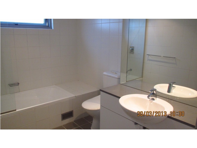 77/5B Victoria Park Parade, Zetland NSW 2017