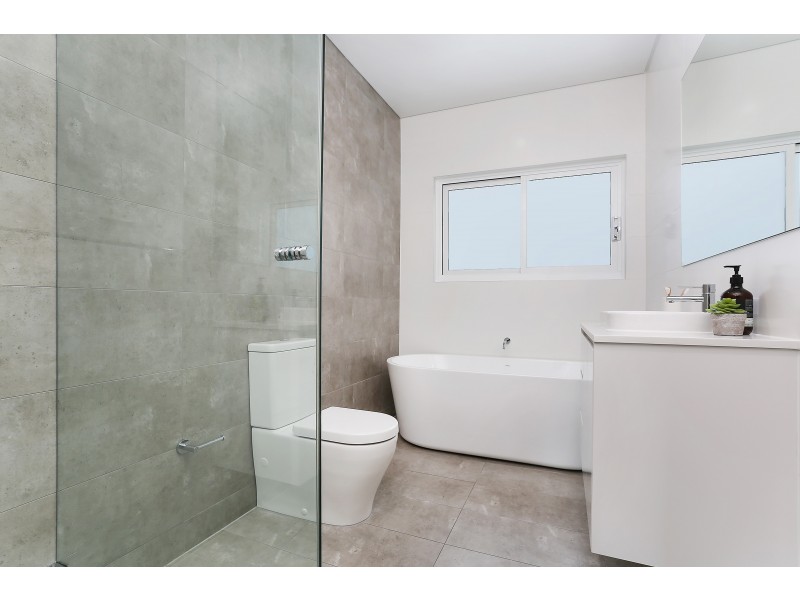 1 Bolaro Avenue, Gymea NSW 2227