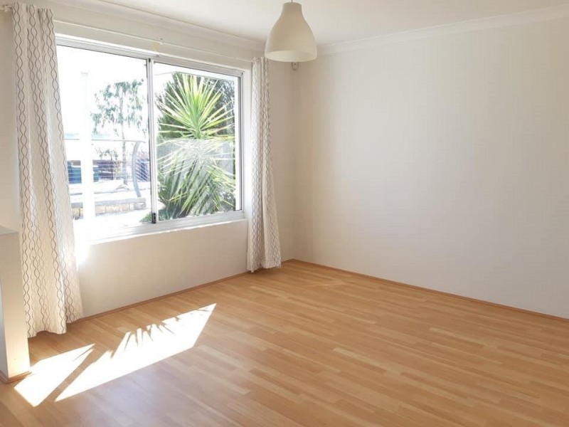 116 Elmridge Parkway, Ellenbrook WA 6069