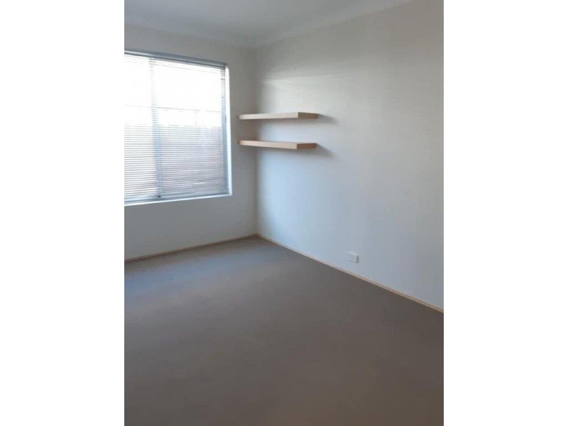 116 Elmridge Parkway, Ellenbrook WA 6069