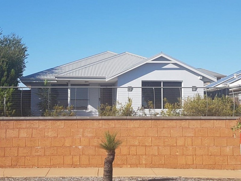 116 Elmridge Parkway, Ellenbrook WA 6069