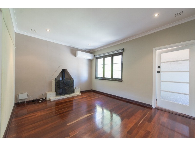 2 Reddington Way, Brentwood WA 6153