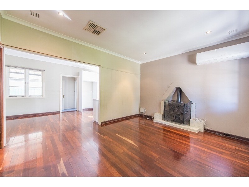 2 Reddington Way, Brentwood WA 6153