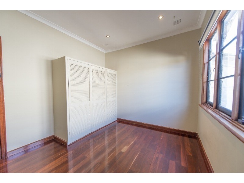 2 Reddington Way, Brentwood WA 6153