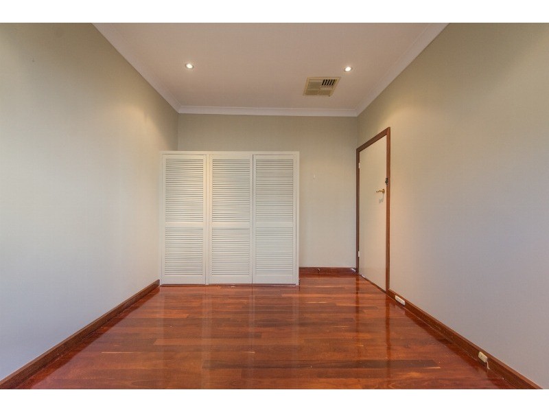 2 Reddington Way, Brentwood WA 6153