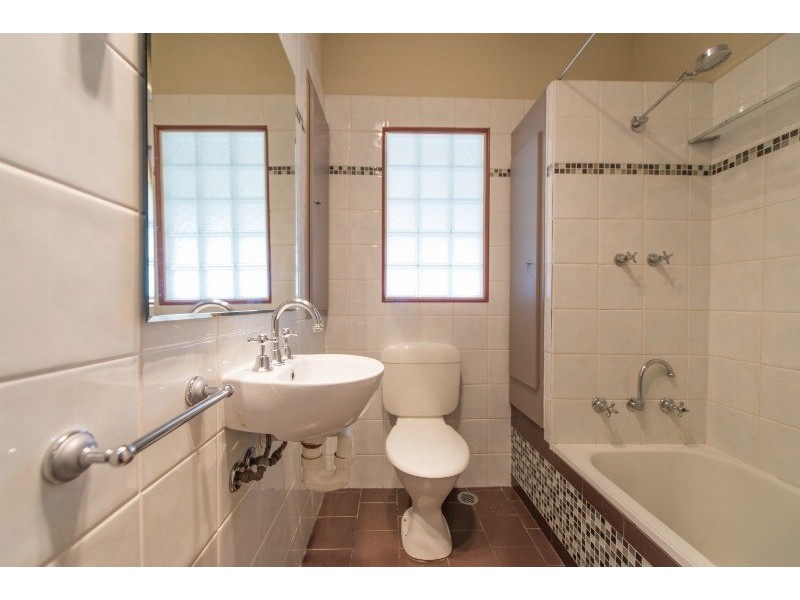 2 Reddington Way, Brentwood WA 6153