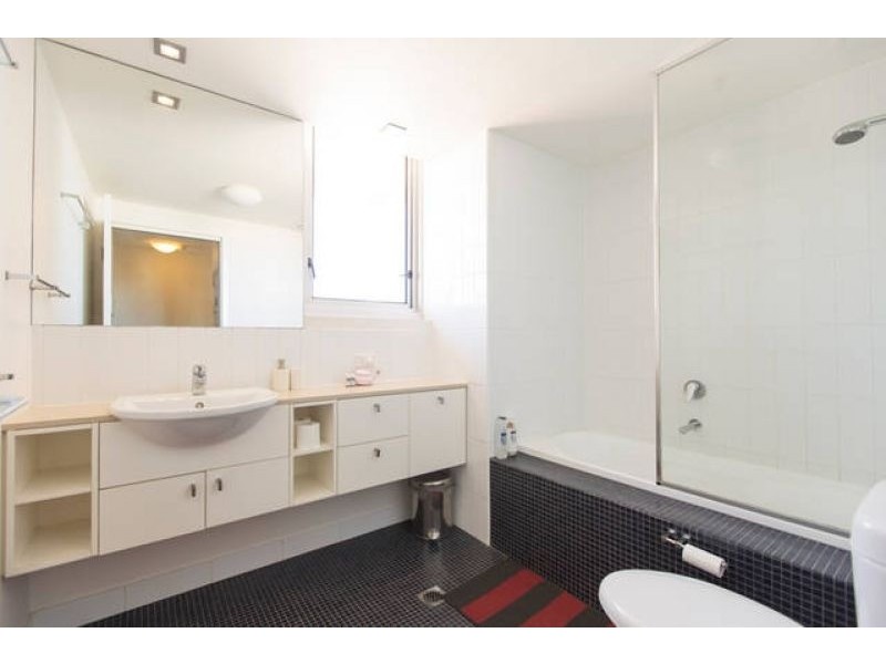 3 Parkland Boulevard, Brisbane City QLD 4000