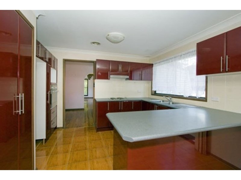 225 Madagascar Drive, Kings Park NSW 2148