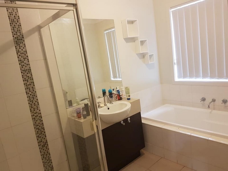 12 Sinclair Crescent, Tarneit VIC 3029