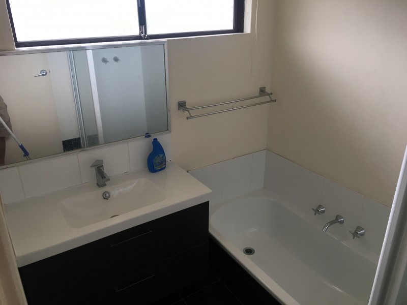 8 Sitka Place, Cannington WA 6107