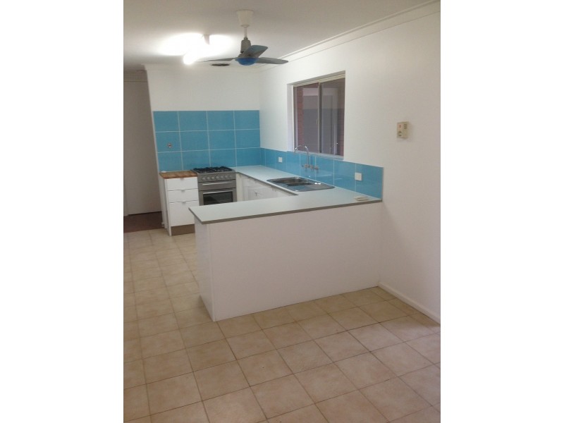 9 Hereford Place, Spearwood WA 6163