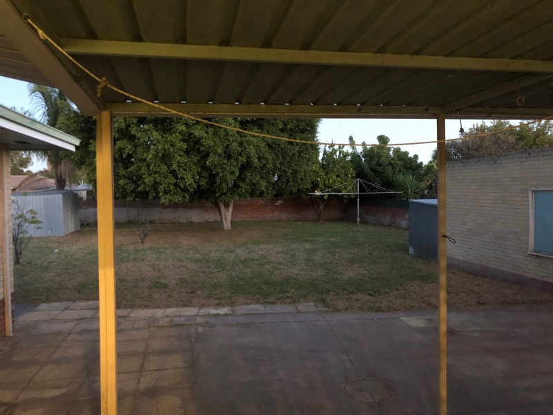 128 Lacey Street, Beckenham WA 6107