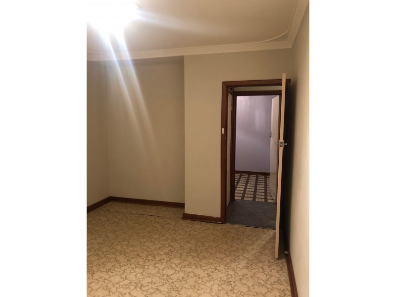 128 Lacey Street, Beckenham WA 6107