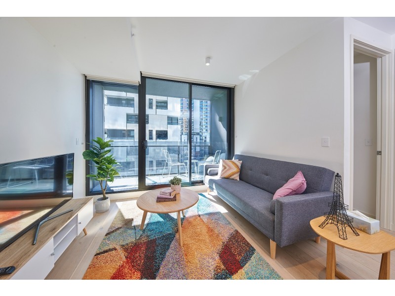 920/7 Claremont Street, South Yarra VIC 3141