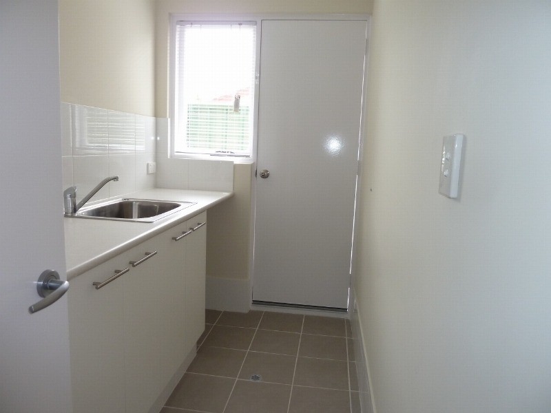 11 Lyrebird Way, Thornlie WA 6108