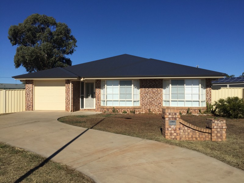 19 Joann Court, Oakey QLD 4401