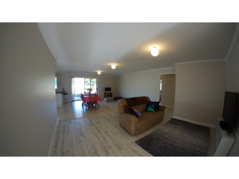 19 Joann Court, Oakey QLD 4401