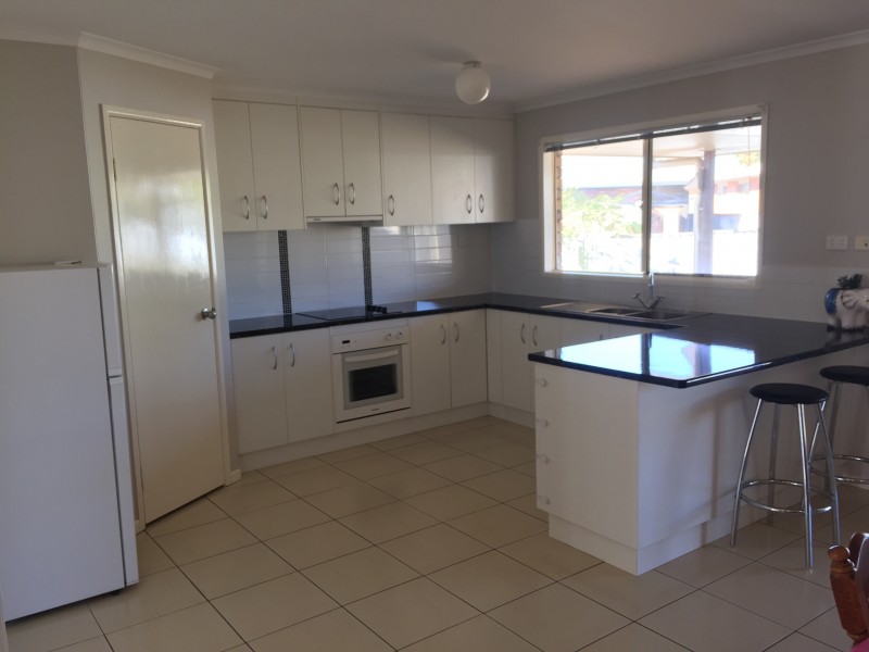 19 Joann Court, Oakey QLD 4401