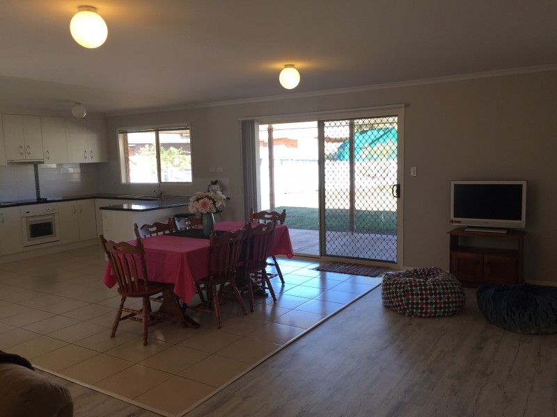 19 Joann Court, Oakey QLD 4401