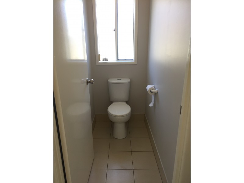 19 Joann Court, Oakey QLD 4401