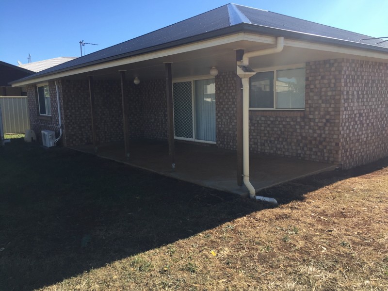 19 Joann Court, Oakey QLD 4401