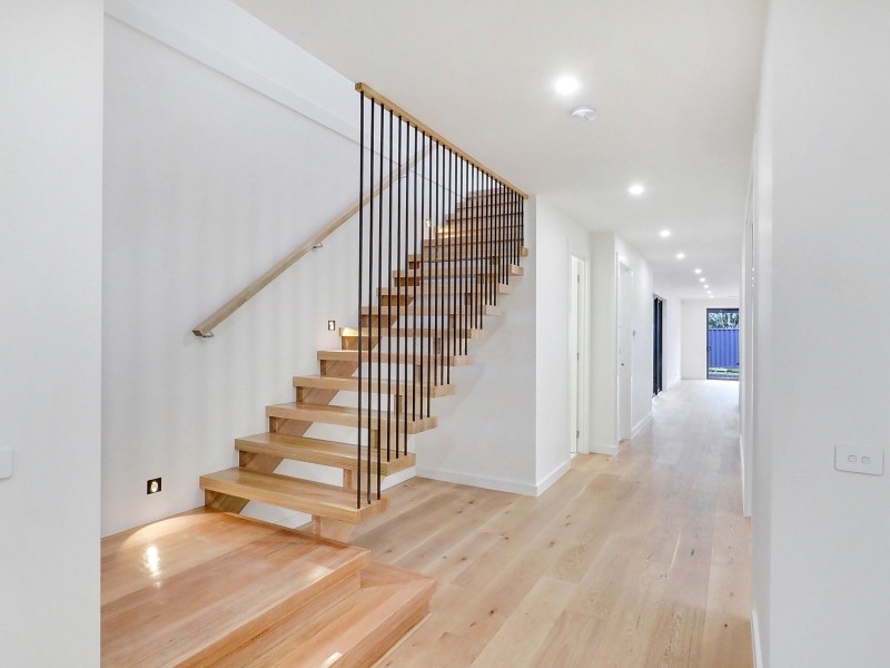 4 Diosma Drive, Glen Waverley VIC 3150