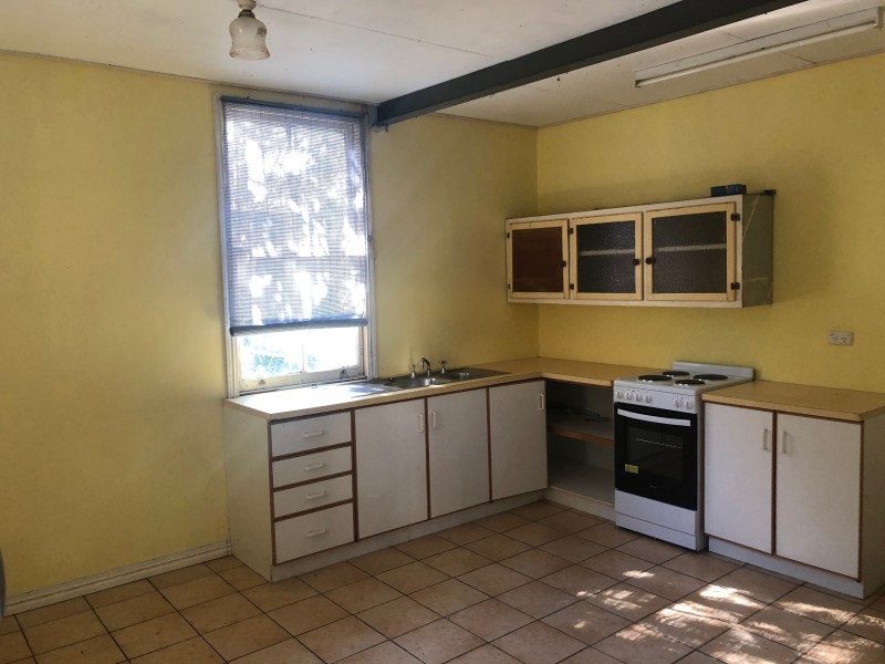 37 Flower Street, Woolloongabba QLD 4102