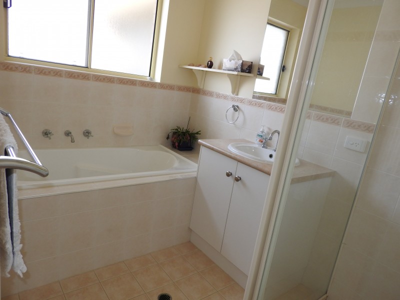 183 Excelsior Parade, Hindmarsh Island SA 5214