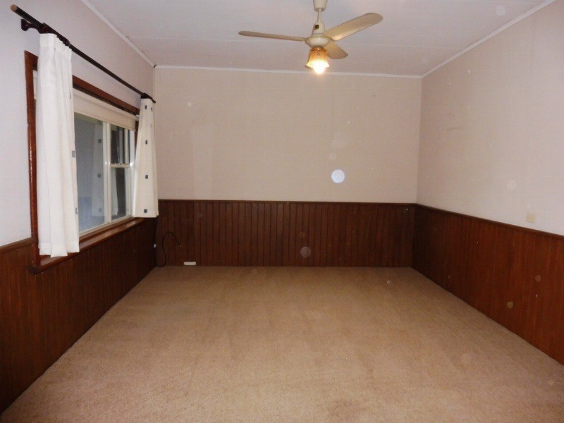 4 Cooper Street, Mandurah WA 6210