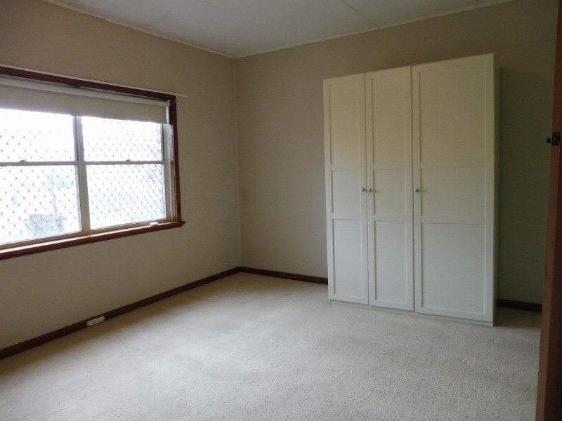 4 Cooper Street, Mandurah WA 6210