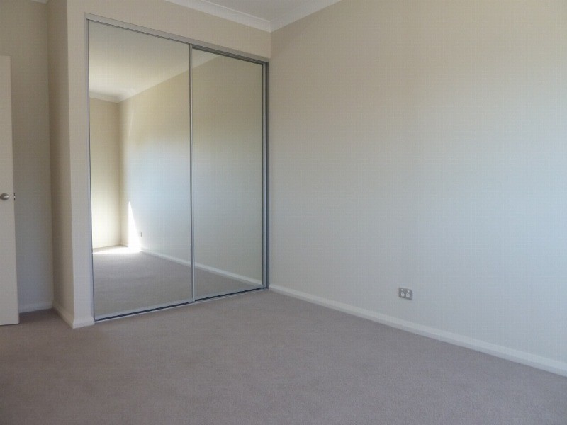 26/5 Wallsend Road, Midland WA 6056