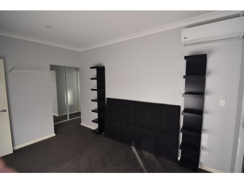 2/3 Leeder Street, Glendalough WA 6016