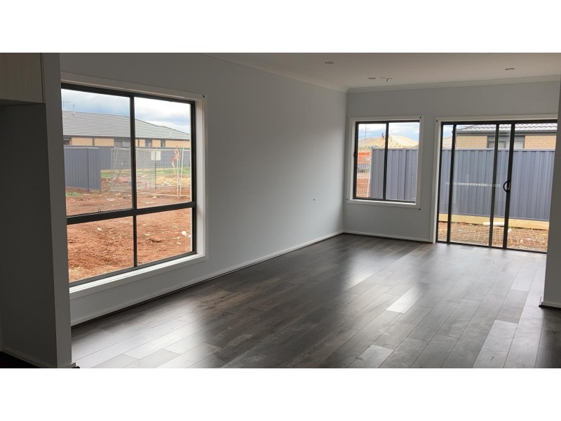 lot 604/0255 Exford Road, Melton South VIC 3338