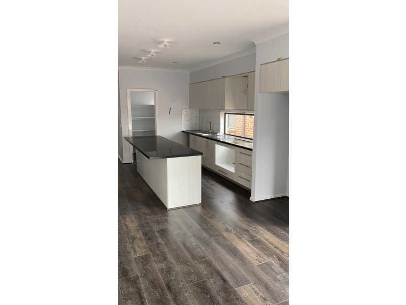 lot 604/0255 Exford Road, Melton South VIC 3338