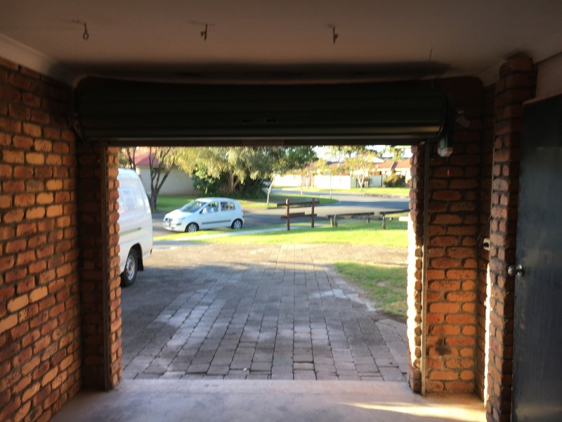 2/32 Sunbird Street, Burleigh Waters QLD 4220