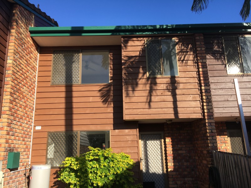 2/32 Sunbird Street, Burleigh Waters QLD 4220