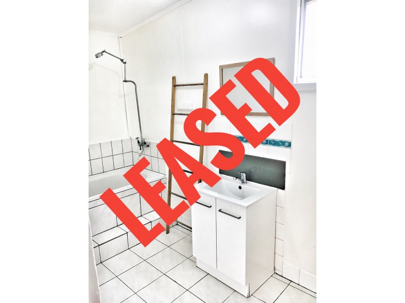 6 Queen Parade, Wannanup WA 6210