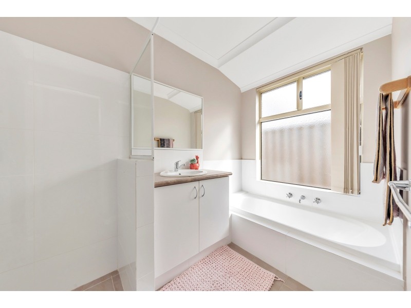 A/17 Duke Street, Wannanup WA 6210