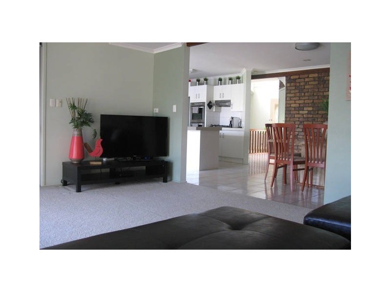 42 Merrimac Boulevard, Broadbeach Waters QLD 4218
