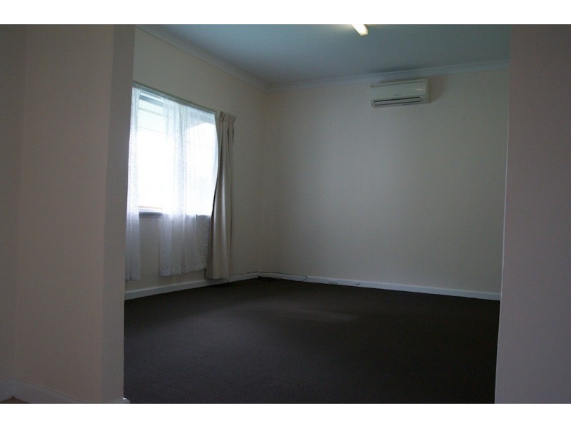 25 Bishopsgate Street, Lathlain WA 6100