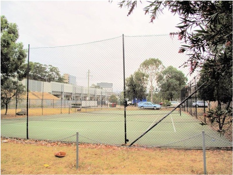 72/2 Riverpark Drive, Liverpool NSW 2170