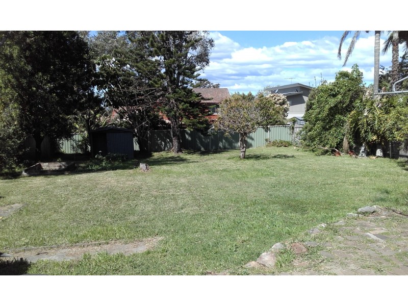 2 Milburn Road, Gymea NSW 2227