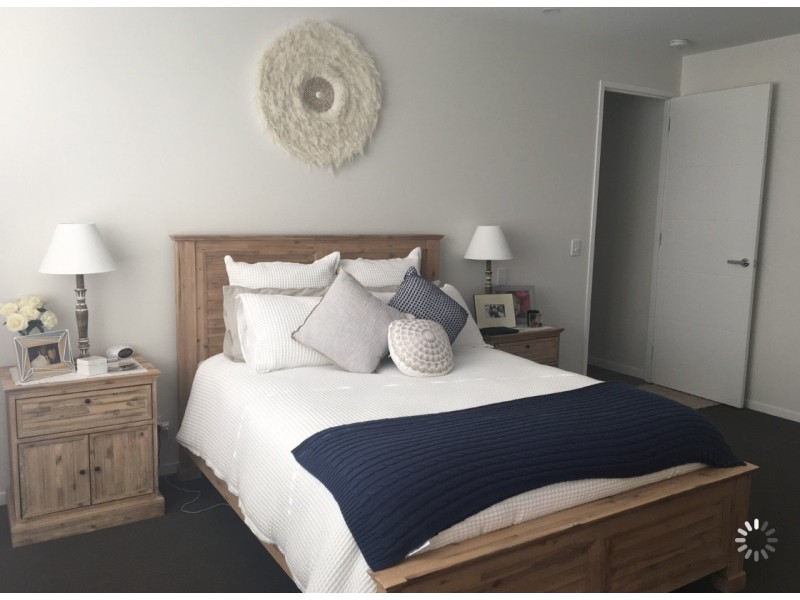 2/38 Milton Avenue, Paradise Point QLD 4216